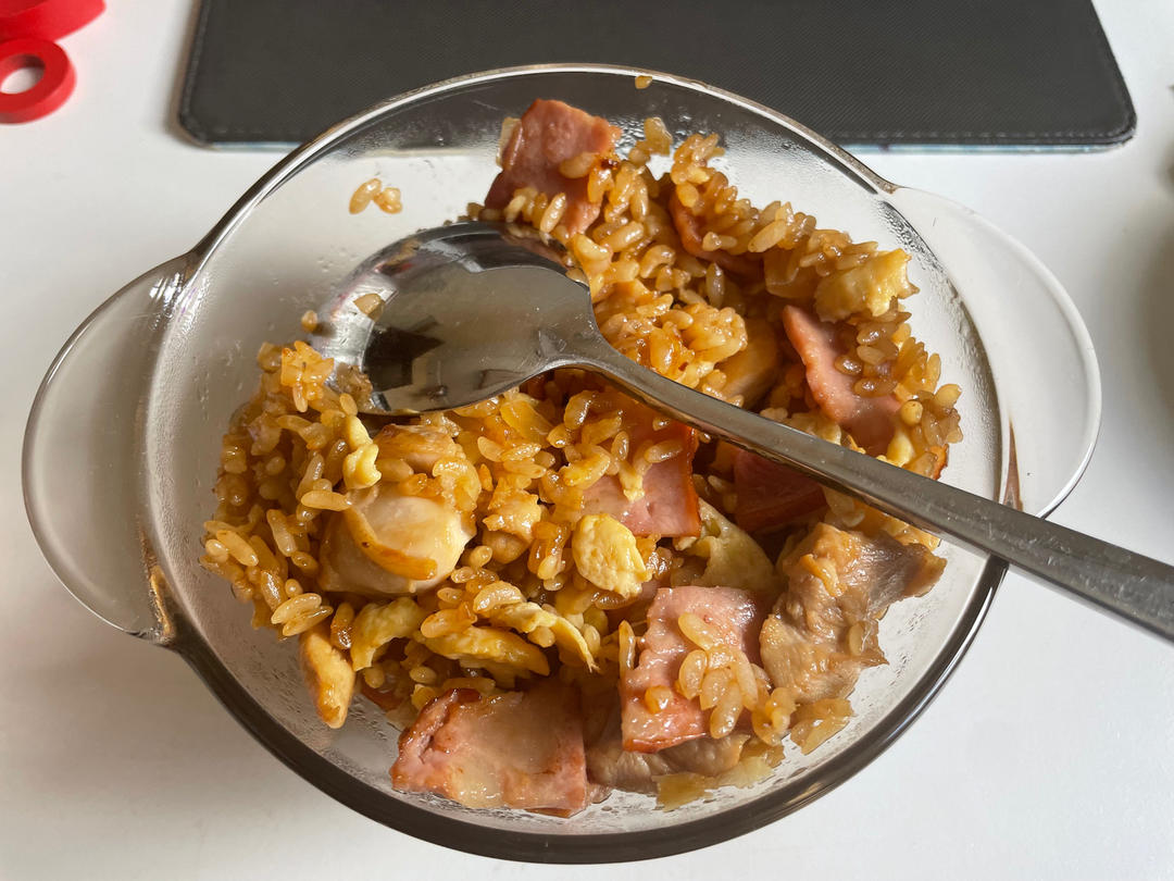 照烧鸡肉炒饭（必胜客）