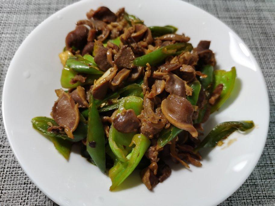 爆炒鸡胗