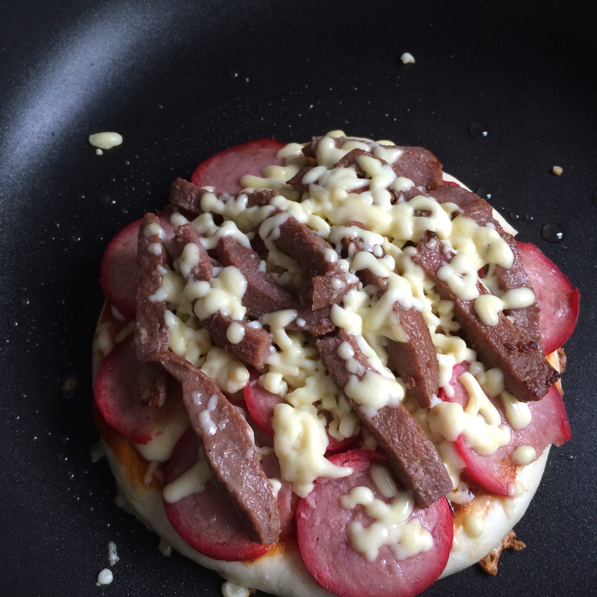 芝士培根火腿披萨Pizza
