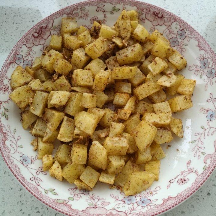 蒜香孜然土豆