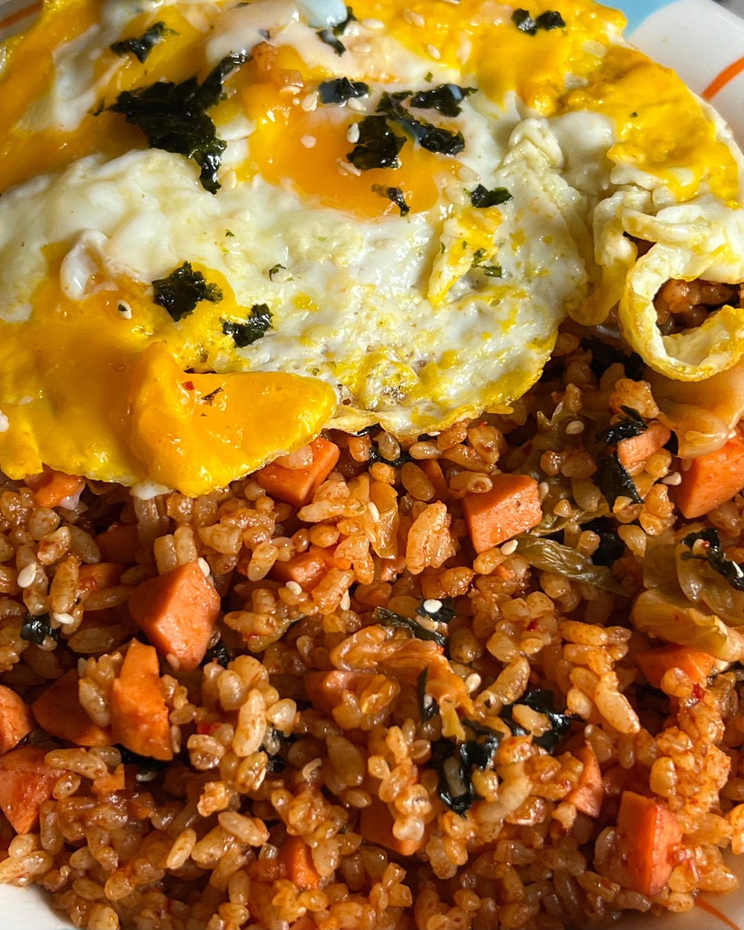 ✨好吃到停不下来❗️韩国辣白菜火腿炒饭