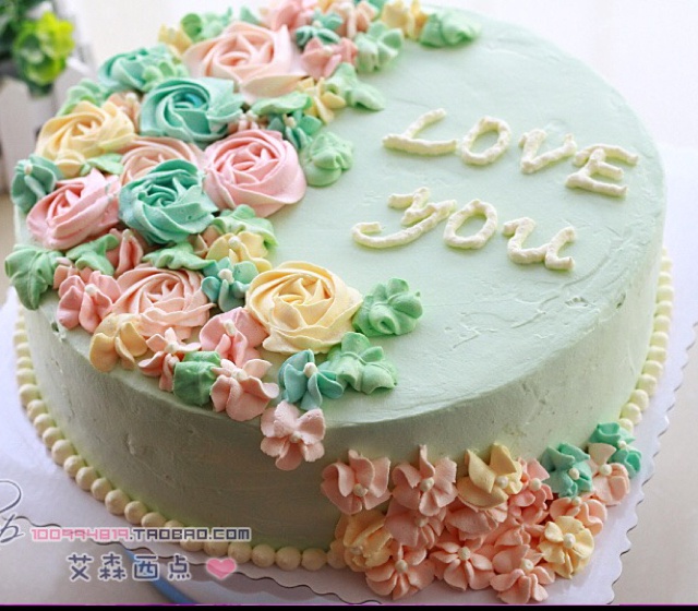 超简单完美戚风蛋糕（6寸2蛋）附打发、翻拌、脱模视频