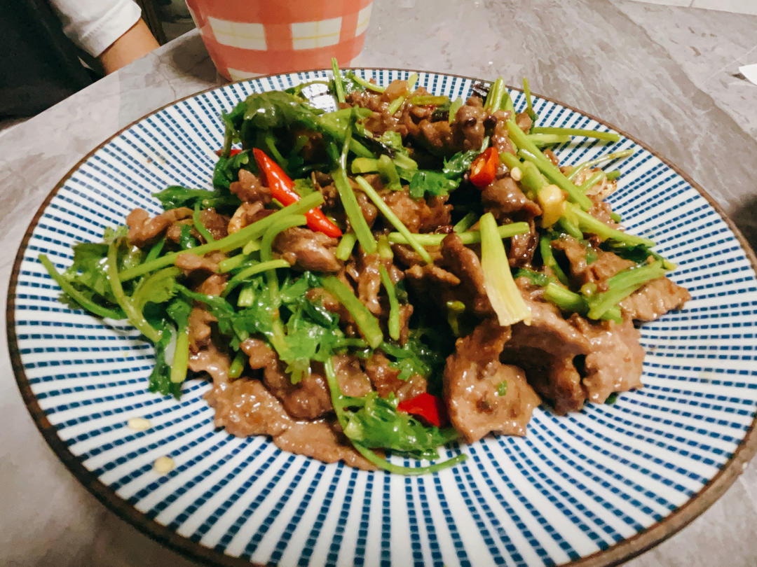 香菜牛肉