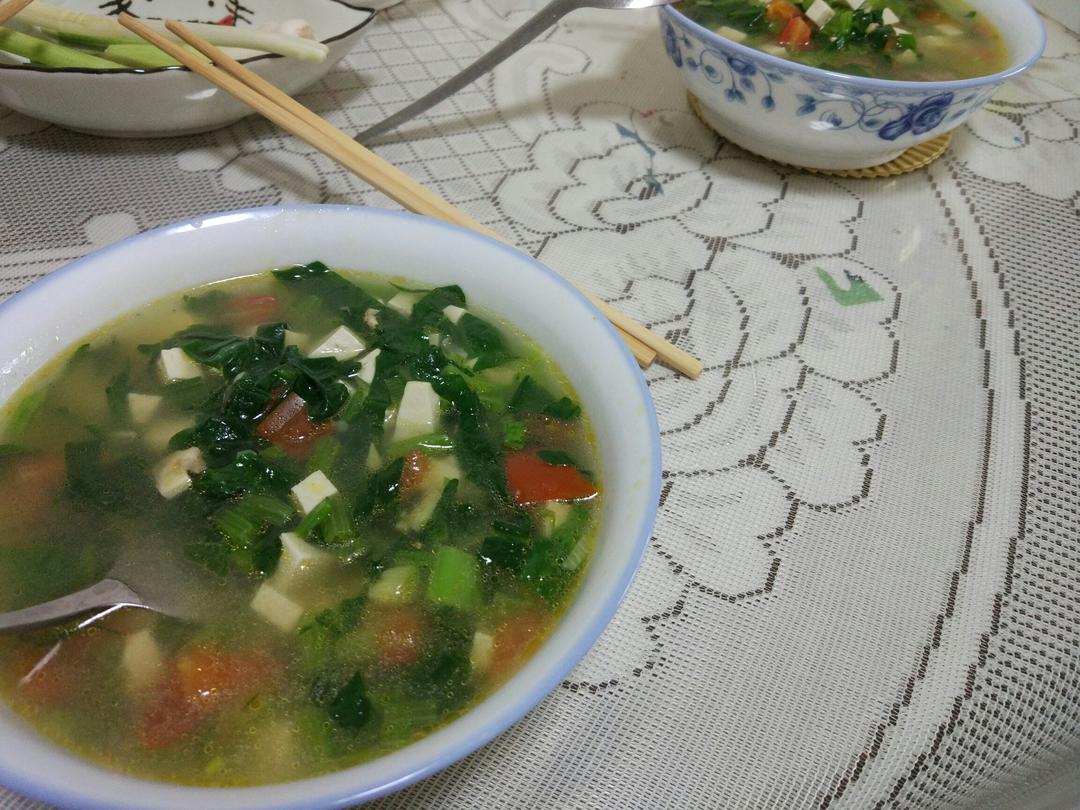 简单菠菜豆腐汤