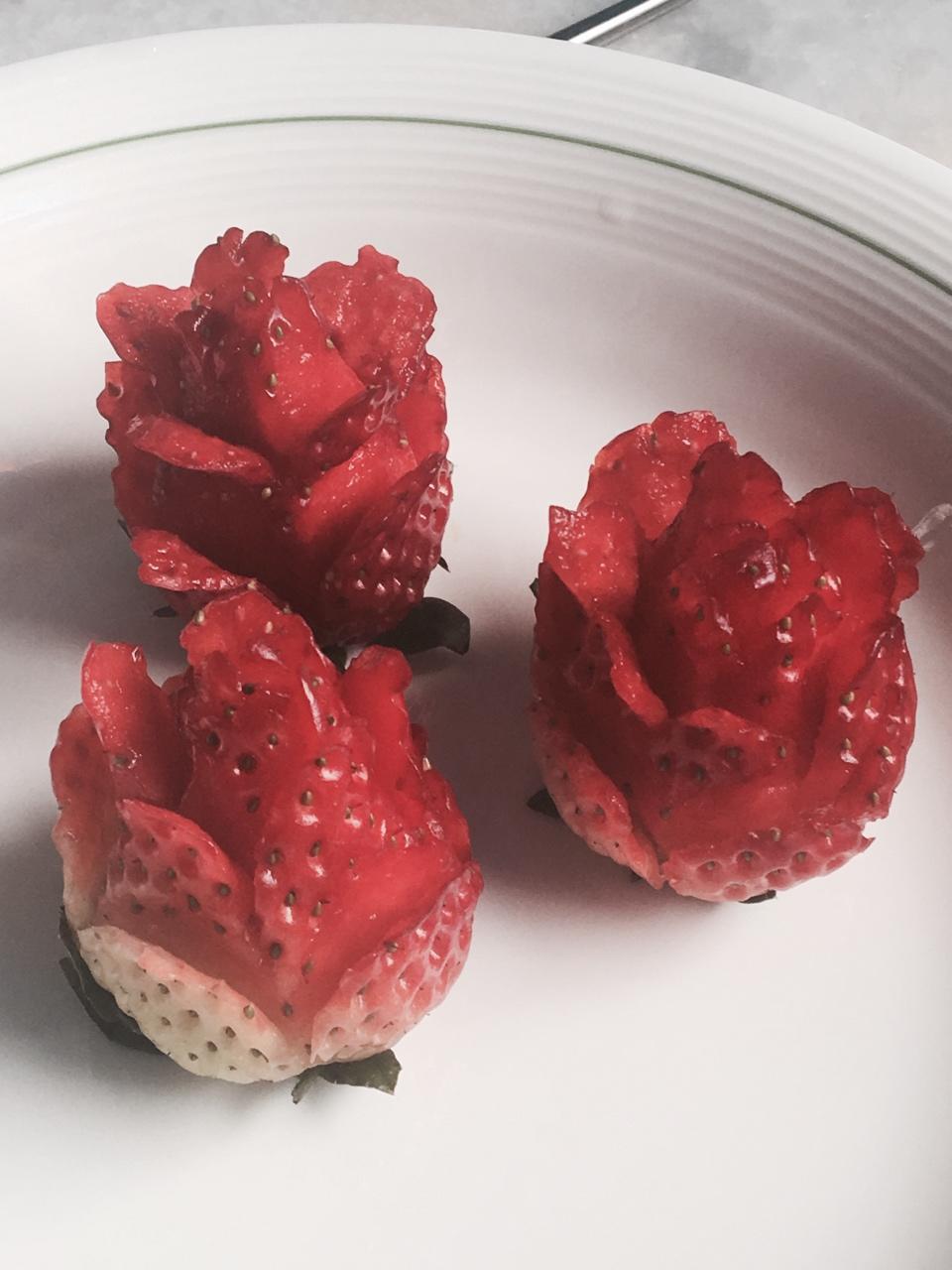 6寸草莓奶油戚风蛋糕