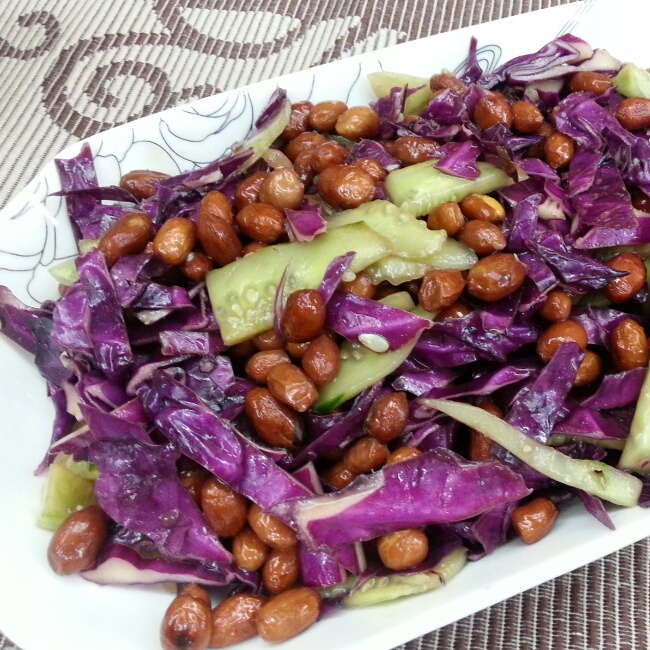 凉拌紫甘蓝