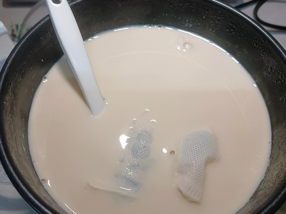 自制原味奶茶