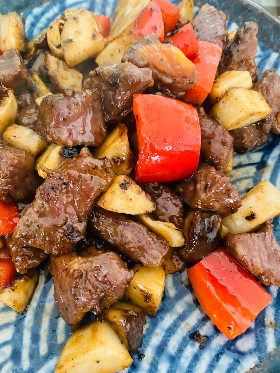 我的轻奢煮艺——杏鲍菇牛肉粒