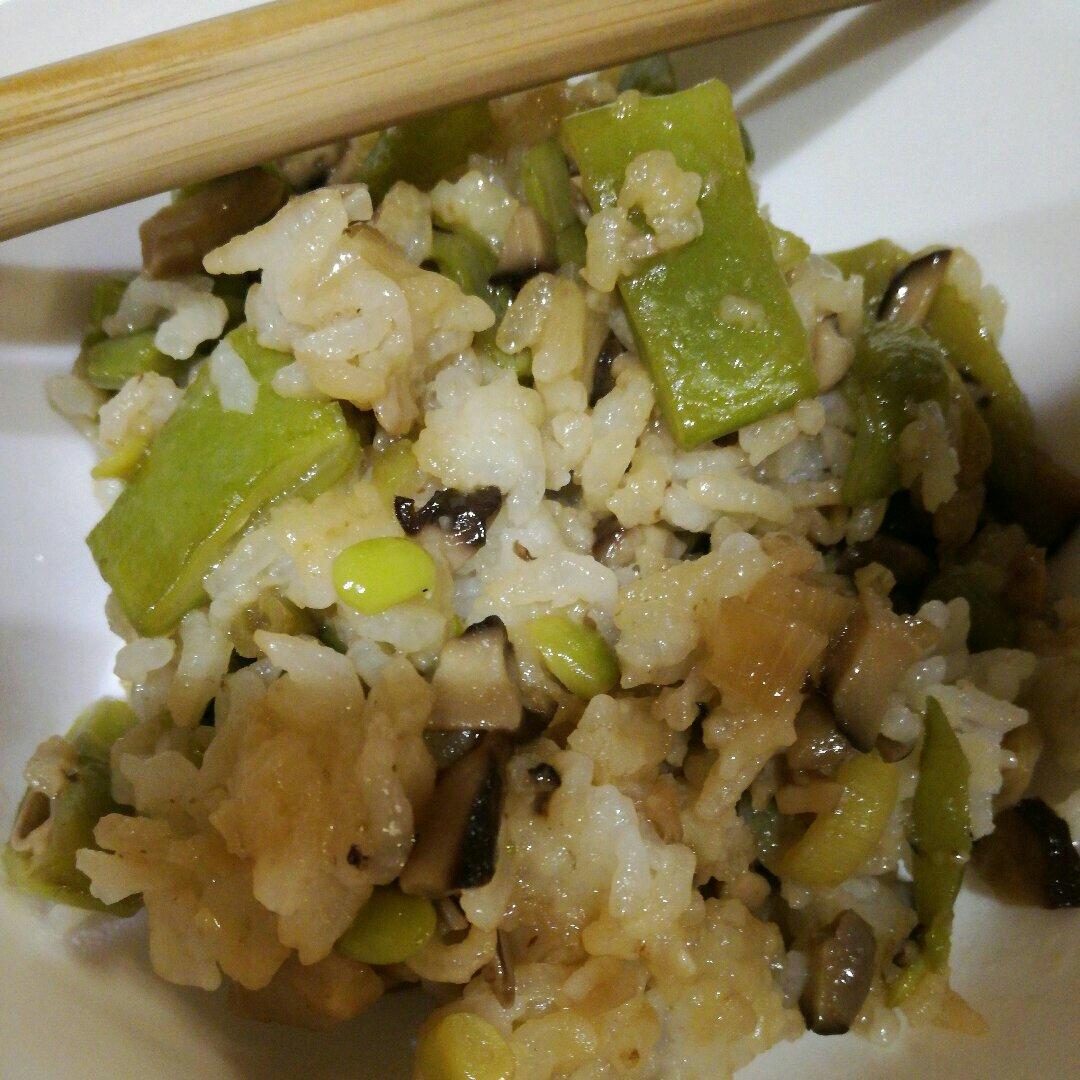 家乡扁豆肉饭