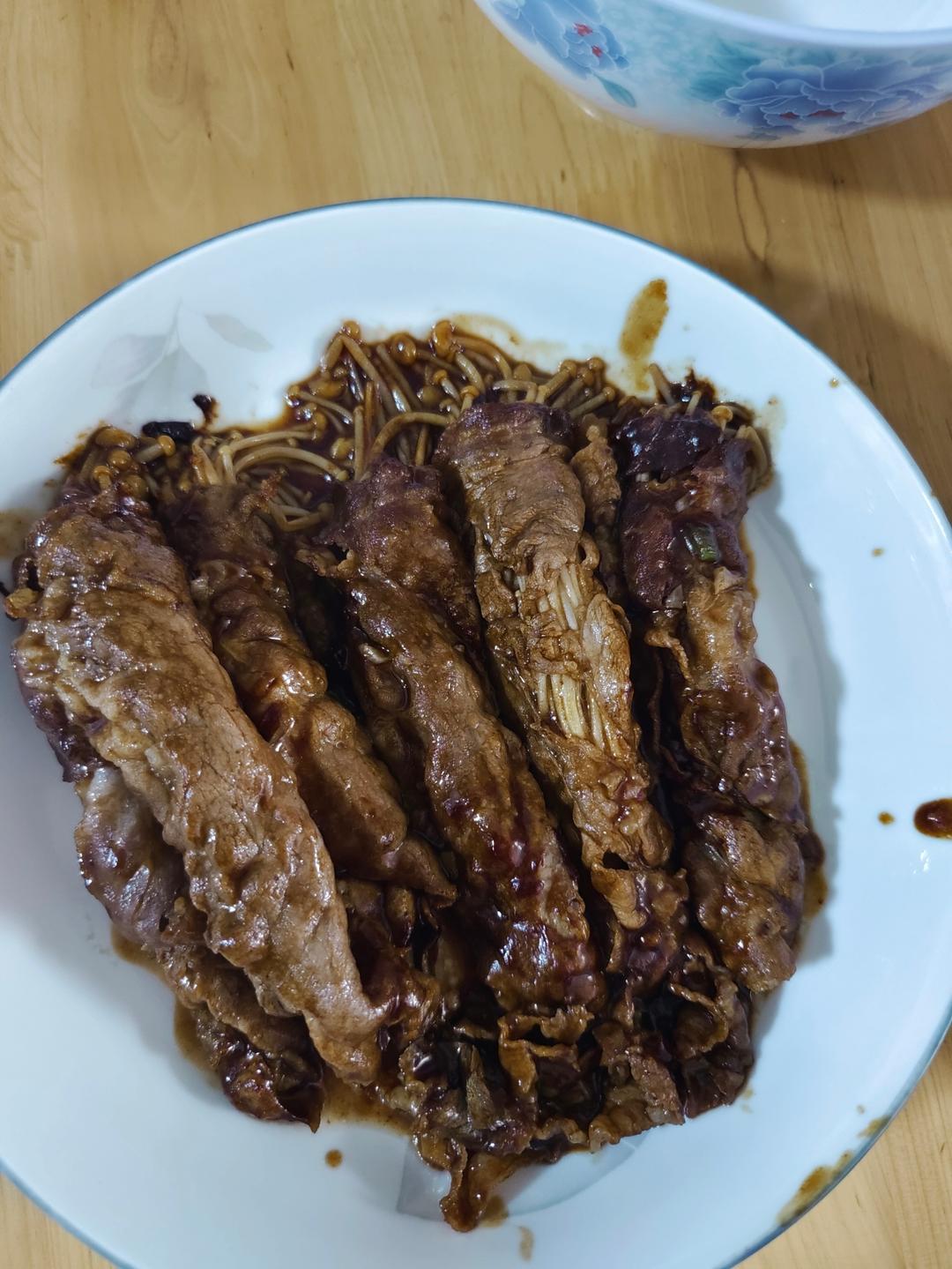 不会做饭都会做的肥牛卷金针菇