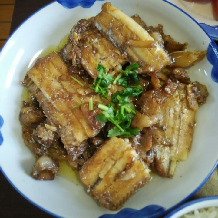 酸甜1221做的家常炖刀鱼