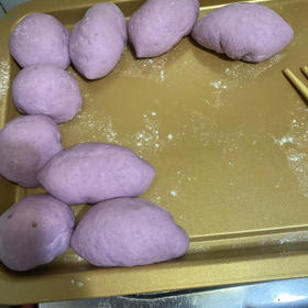 紫薯豆沙包