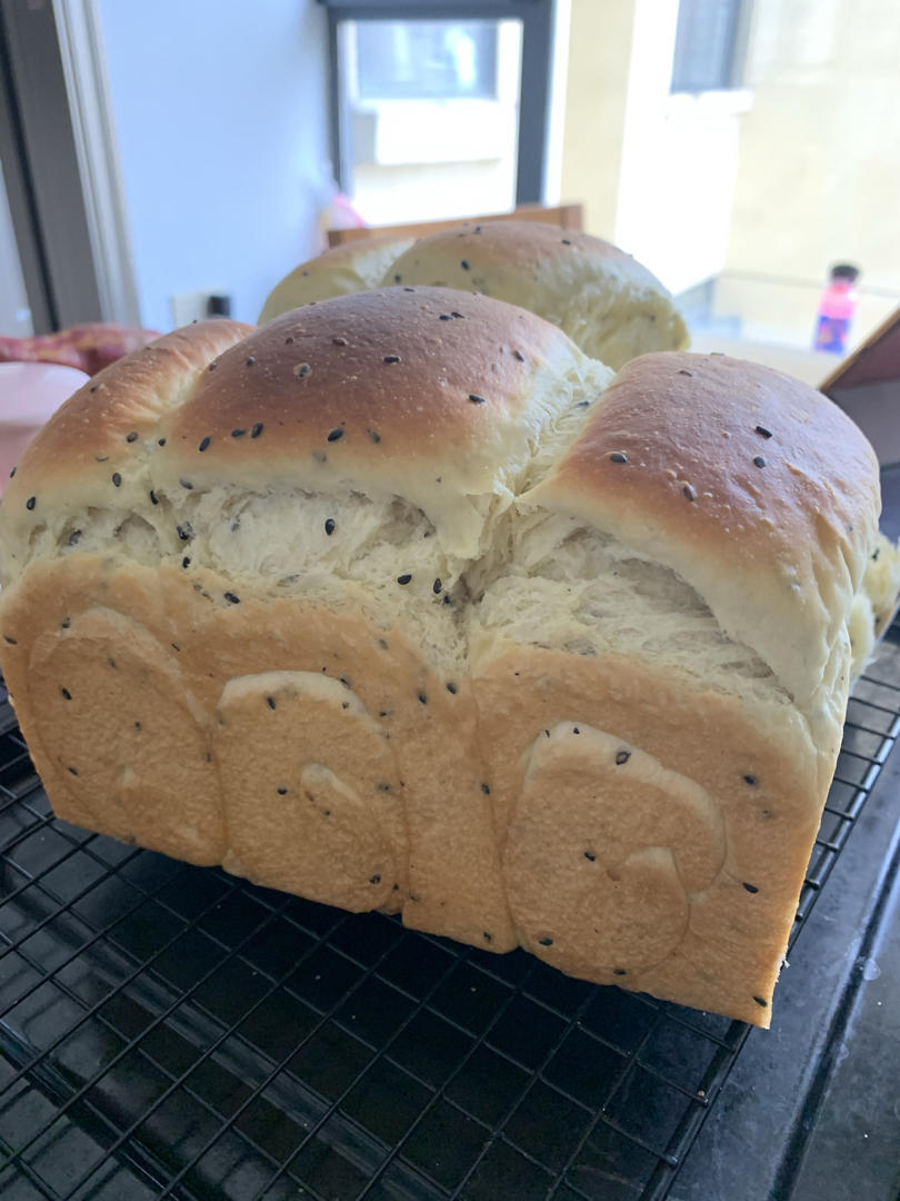 🍞消耗淡奶油吐司｜无黄油｜软绵绵｜奶香浓郁
