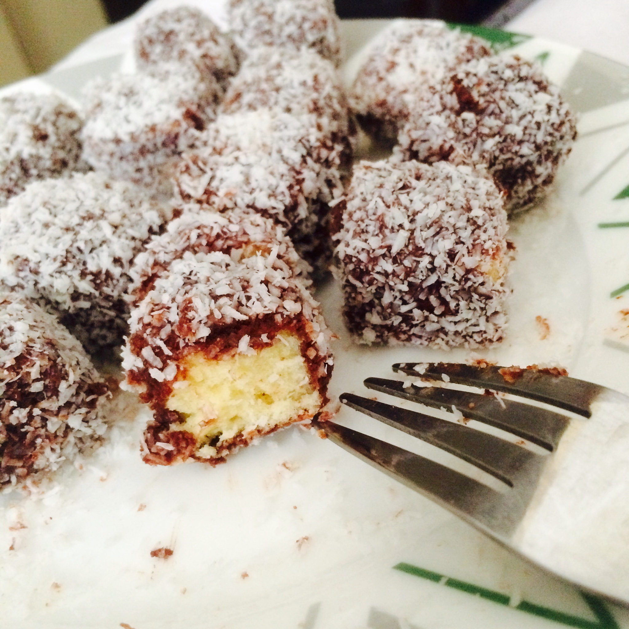 丁小满满满满满做的lamington拉明顿蛋糕