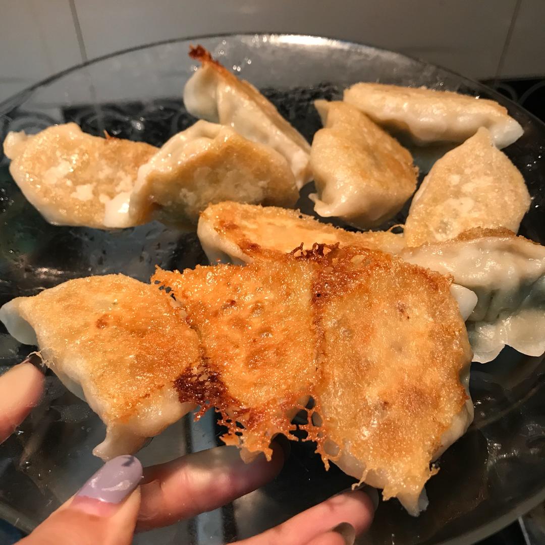 超级简单做煎饺