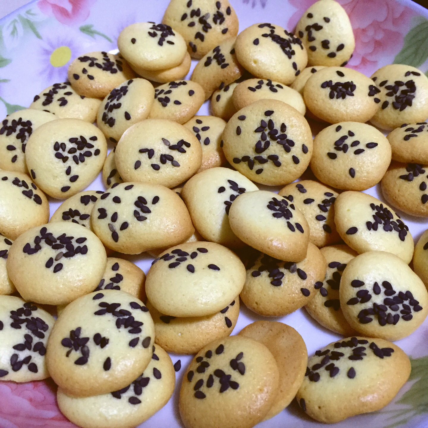 酥脆蛋香小饼干