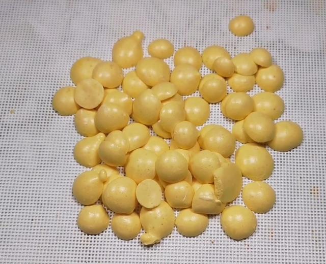 蛋黄溶豆简单版的做法