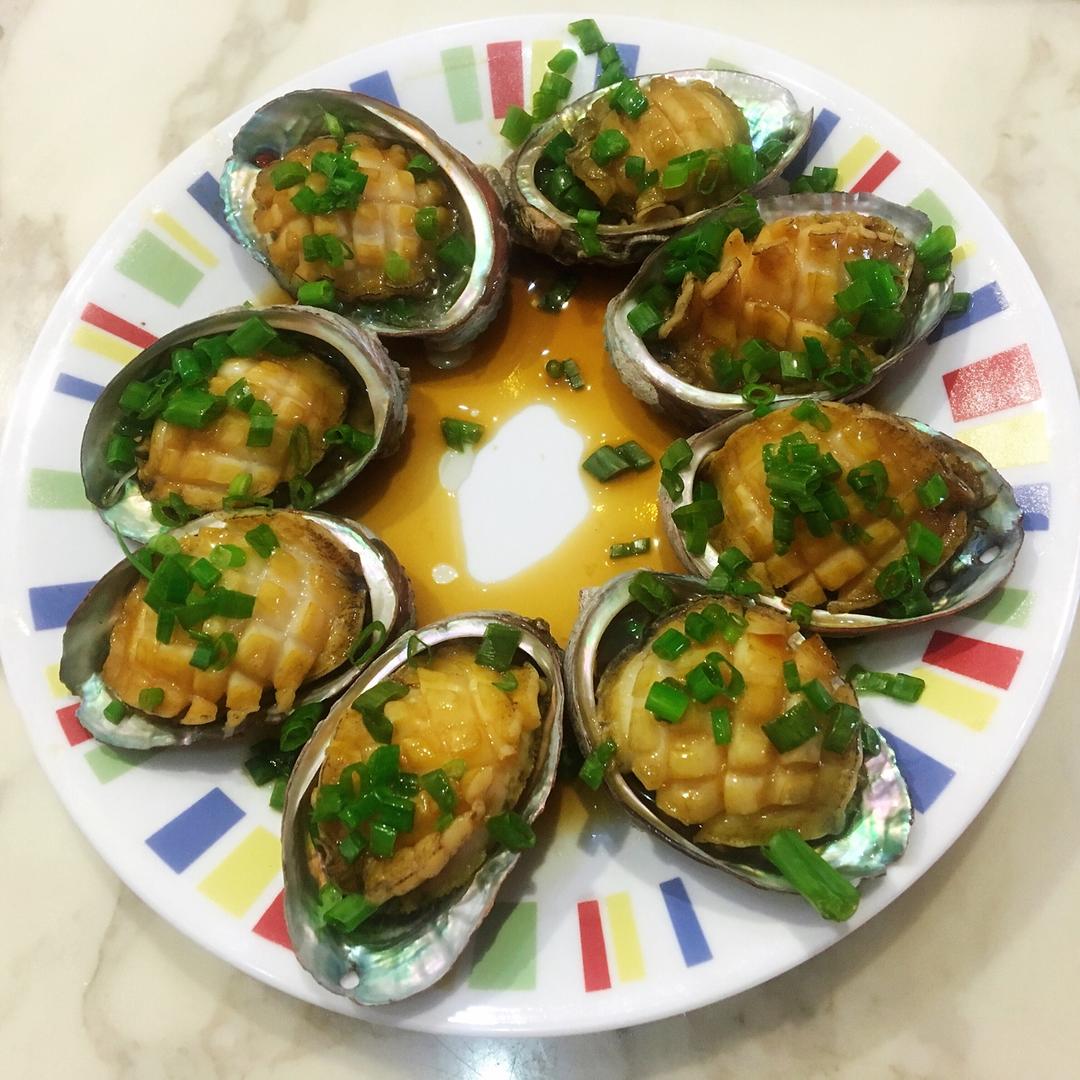 有爱大丸子做的清蒸小鲍鱼