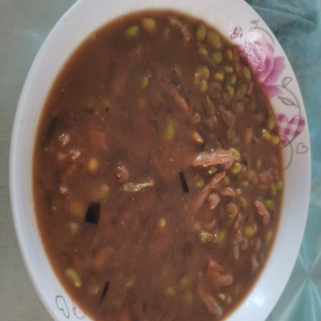 毛豆炒肉丝