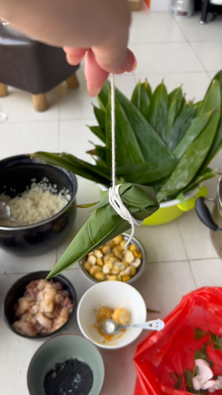 【视频】分享三种粽子的包法，简单好看不漏米