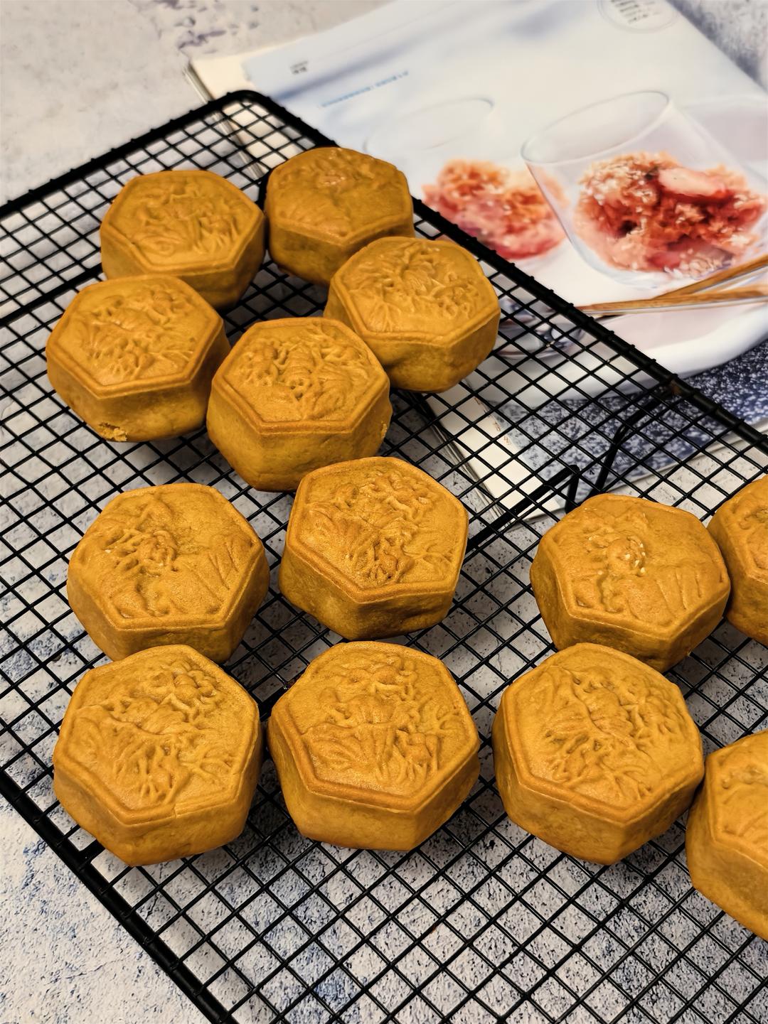 【终极版广式月饼配方】表皮油亮的秘诀！