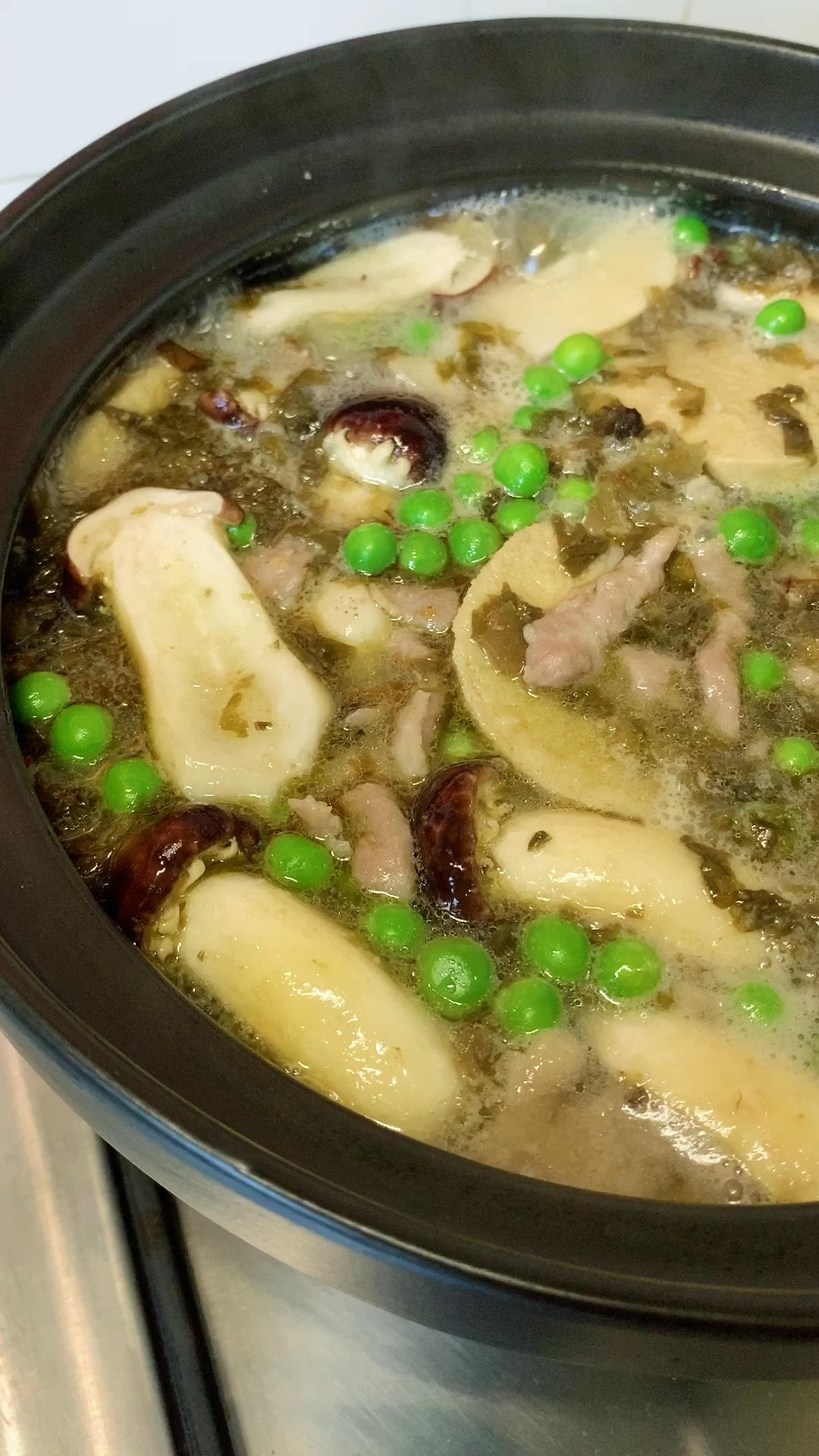 酸菜素鸡煲