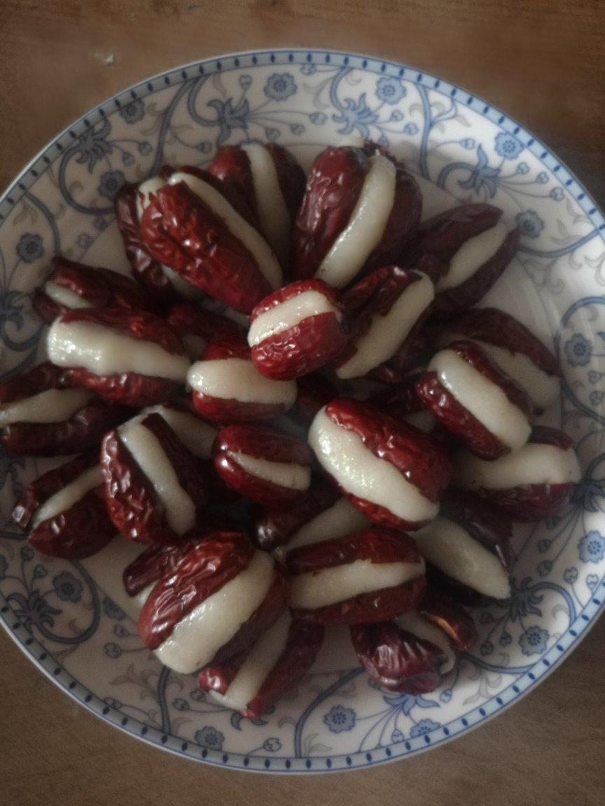 心太软— 红枣夹糯米粉