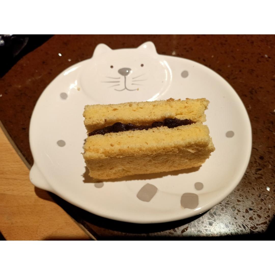杏仁粉蜂蜜蛋糕卷