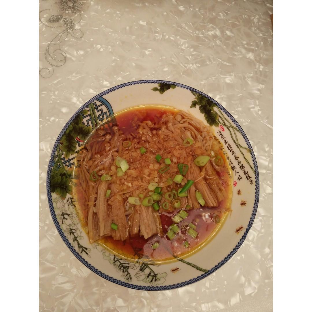 蒜蓉蒸金针菇