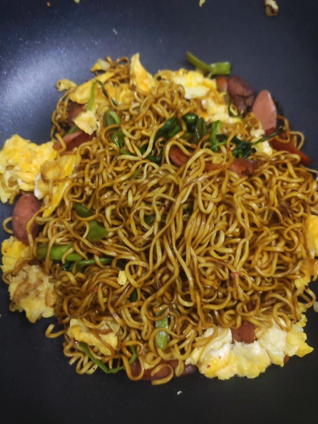 上瘾大排档—深夜炒面