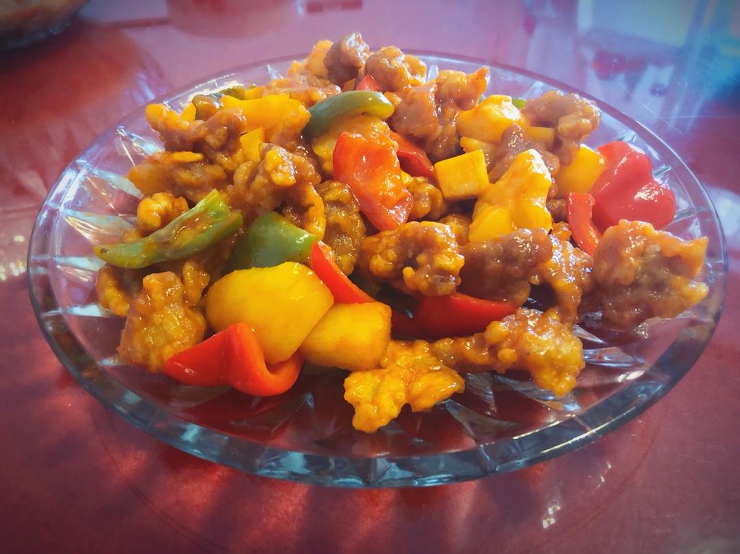 菠萝咕噜肉
