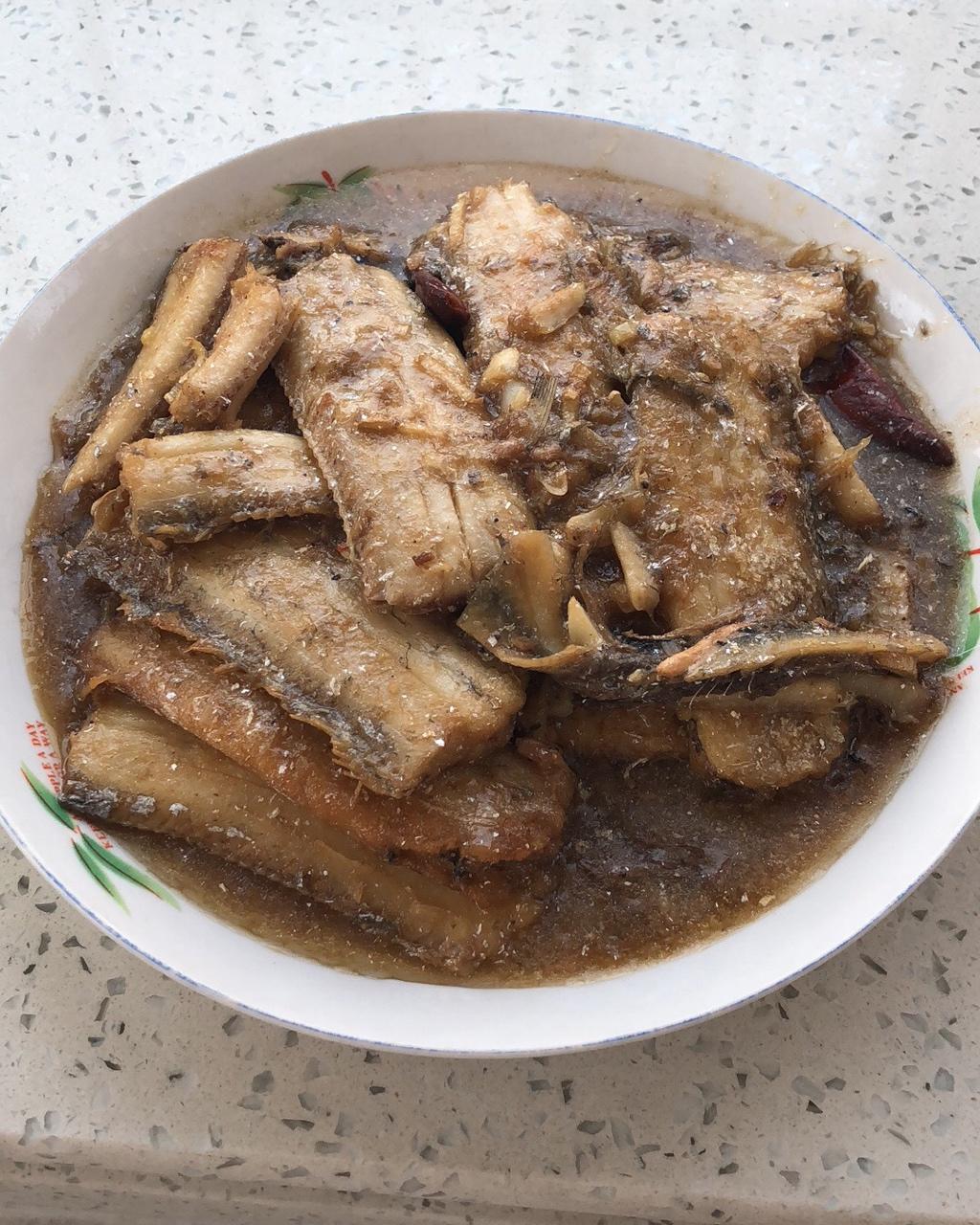 红烧带鱼
