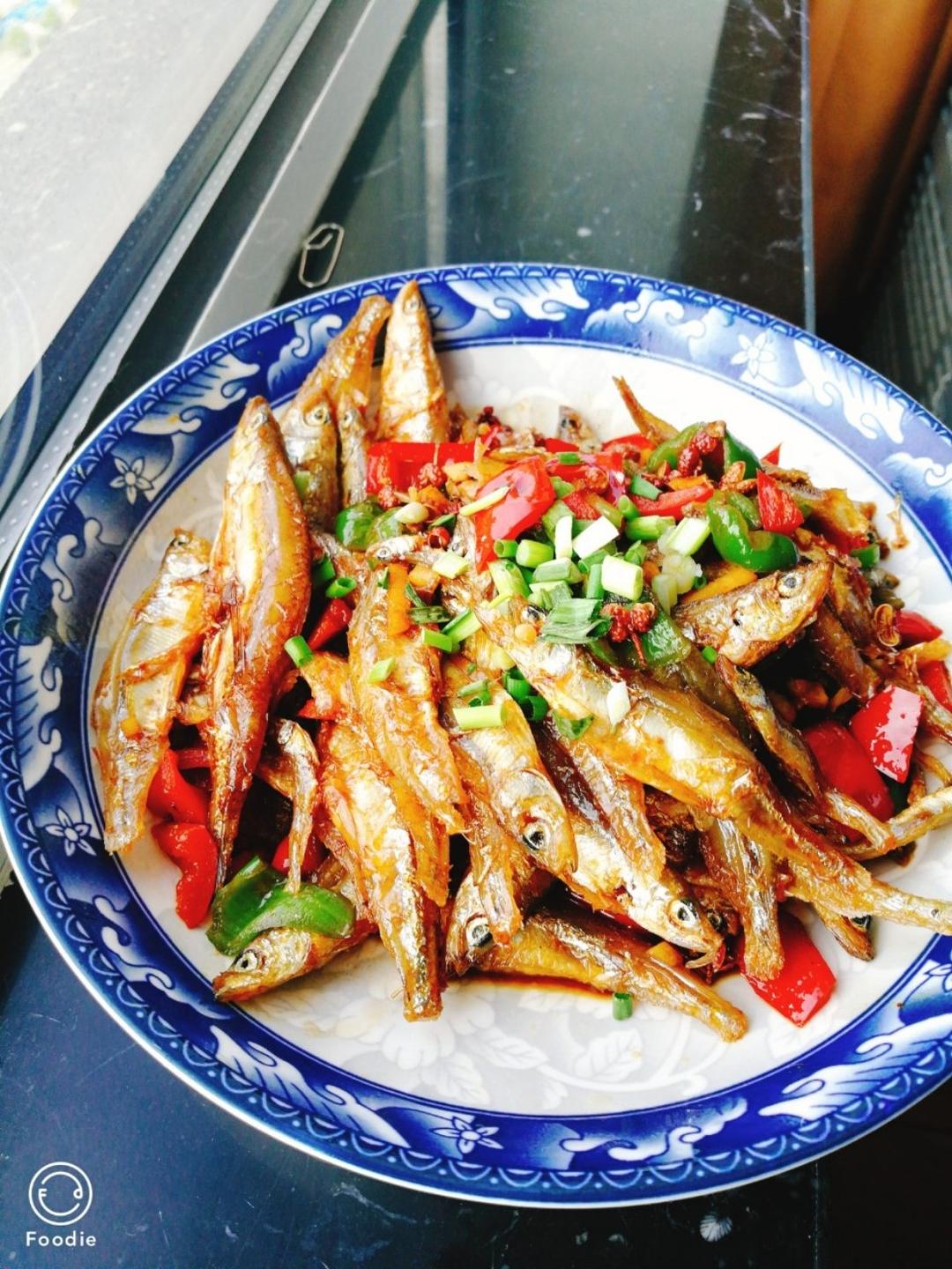 🌶️辣椒炒小鱼干🐟