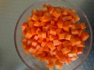 玉米胡萝卜炒黄瓜的做法 步骤1