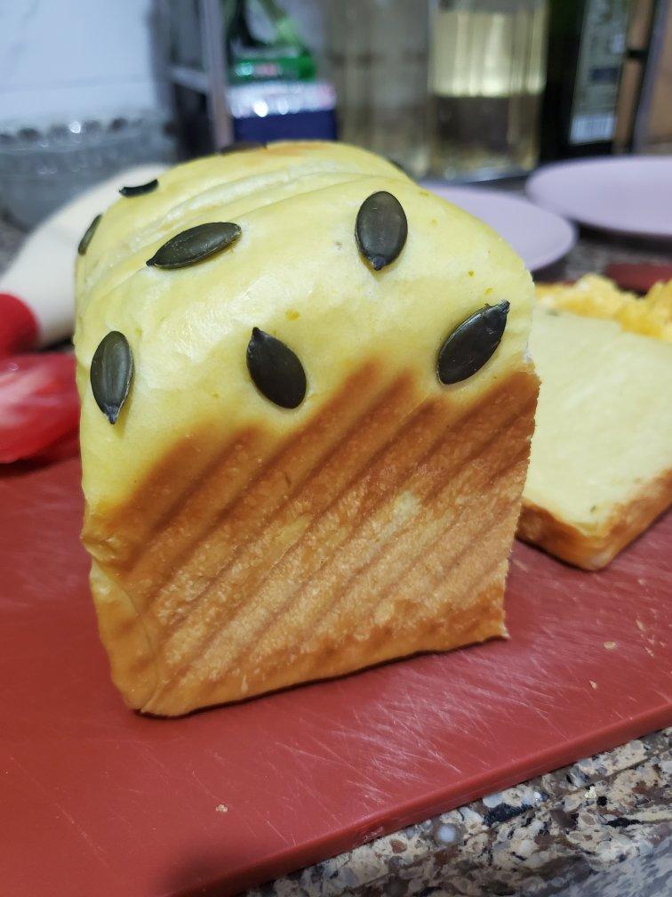 上班族的福音---冷藏末发酵的南瓜蜜豆小方包