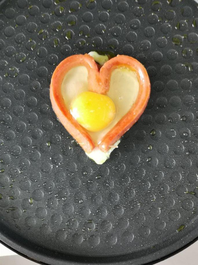 爱心香肠煎蛋