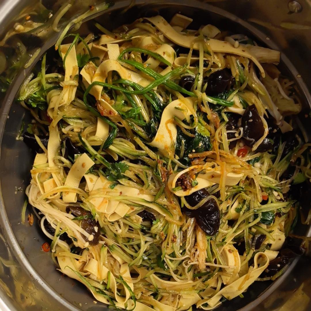 全網(wǎng)最佳減肥美食:涼拌合萊的做法 步驟6