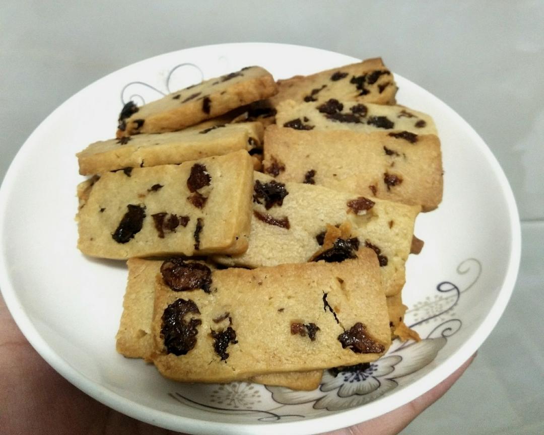 葡萄干黄油饼干的做法