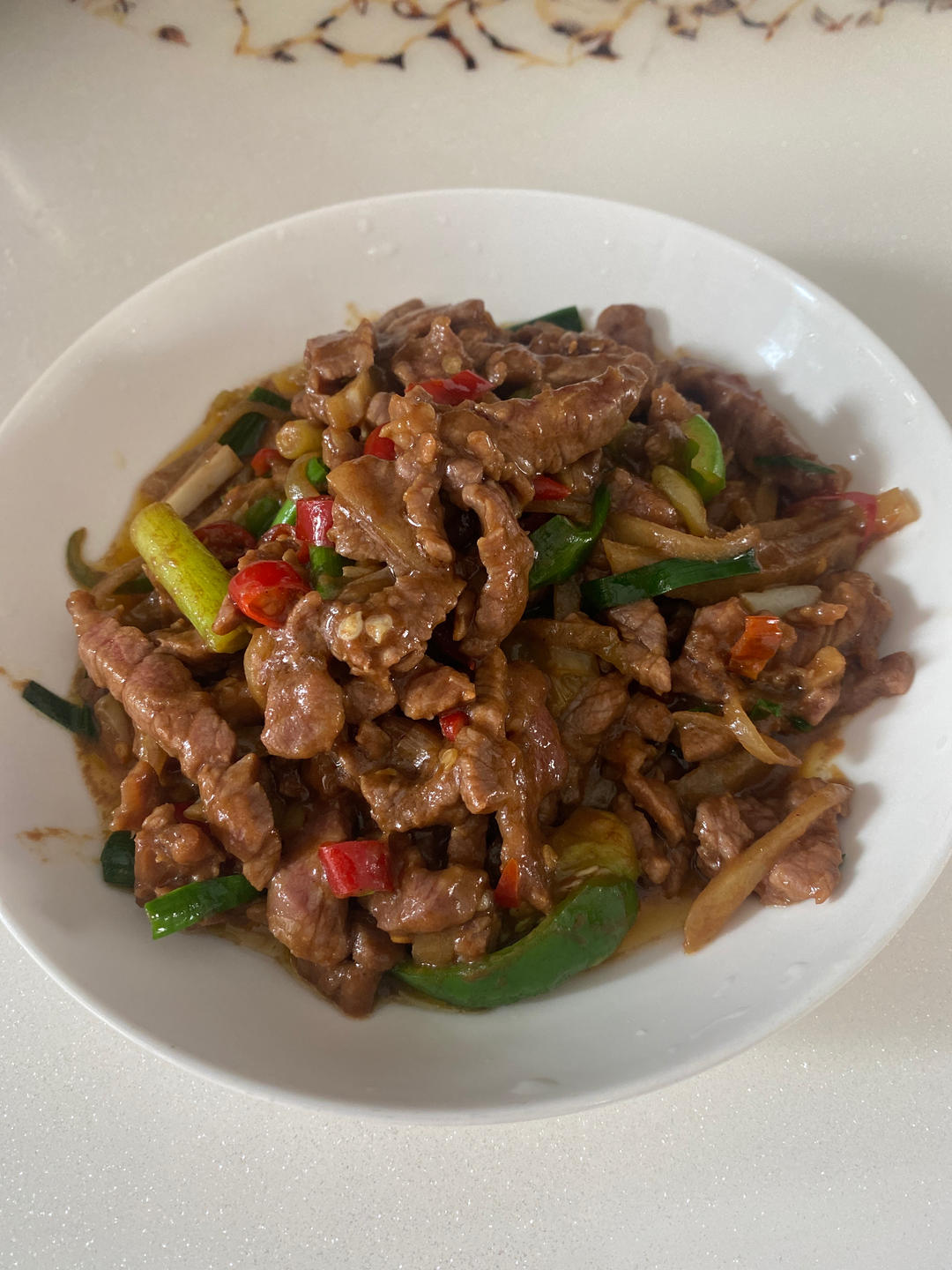 小炒牛肉（肉嫩味香）