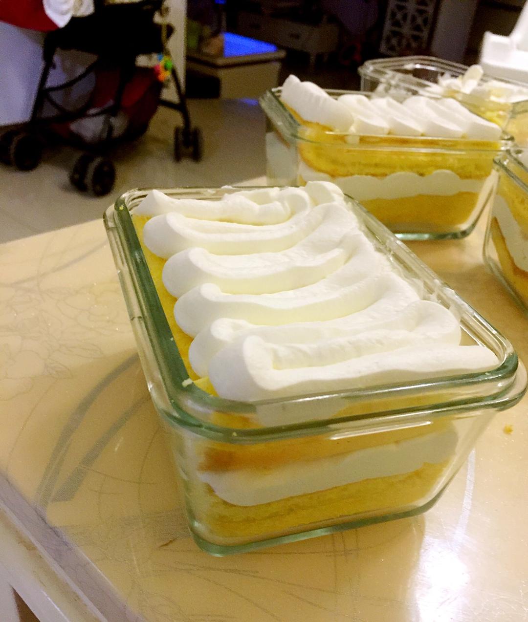 无油酸奶蛋糕盒子