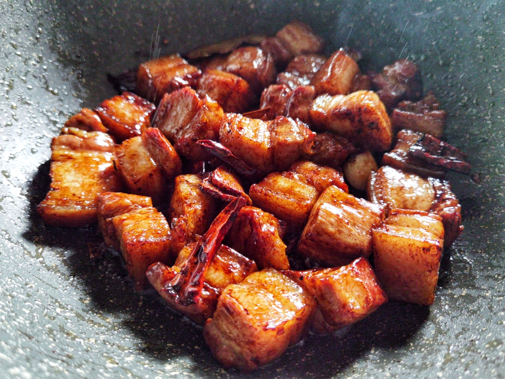 ㊙️年味‼️干豆角红烧肉‼️肥而不腻的做法 步骤5