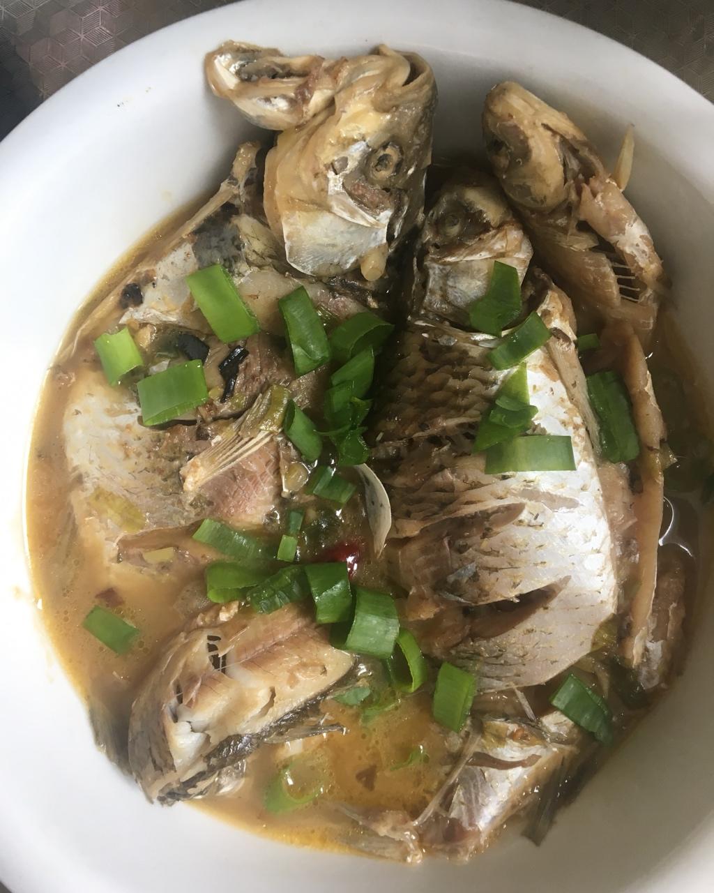 红烧野生小杂鱼