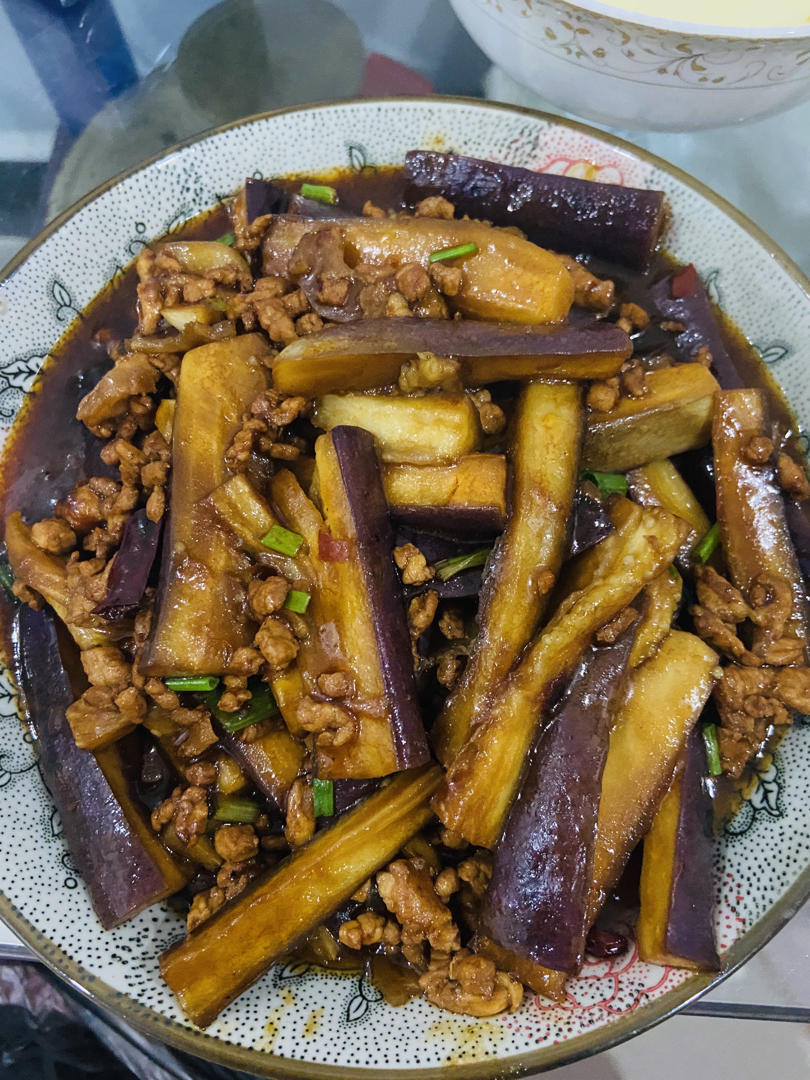 开胃下饭菜！巨简单的家常鱼香茄子煲