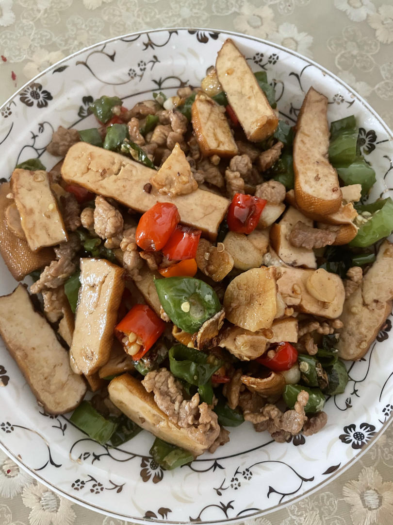 青椒肉丝炒香干