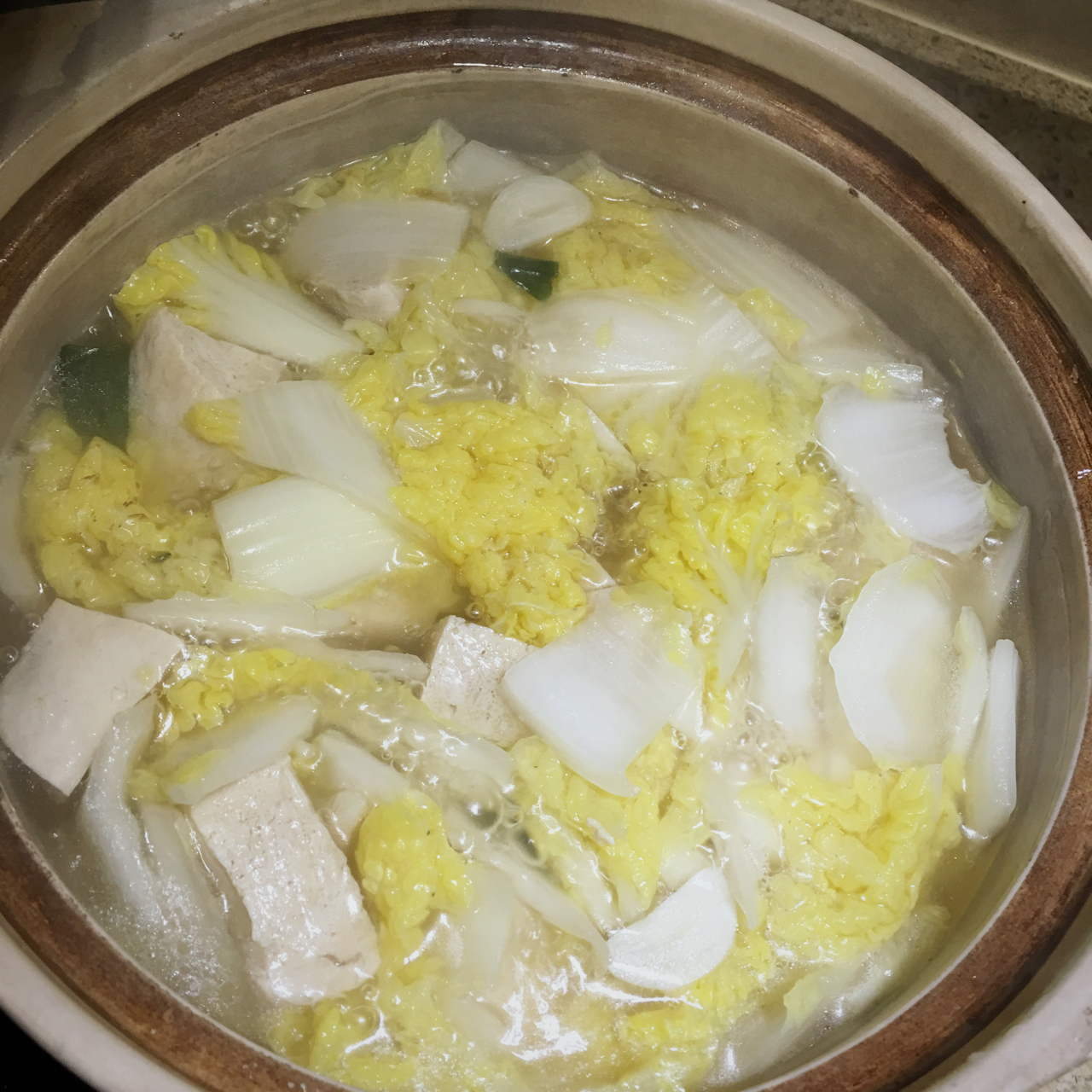 白菜炖冻豆腐