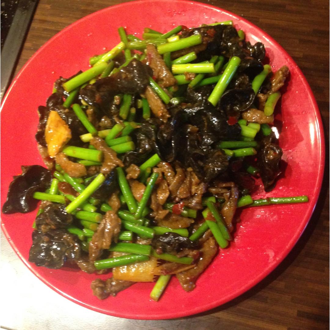 蒜薹炒肉丝