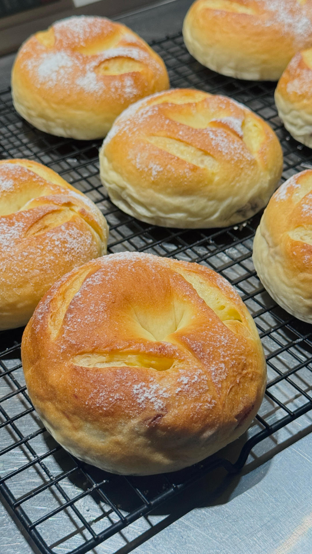 比云朵还软的牛奶面包，液种法甜面包太好吃了！