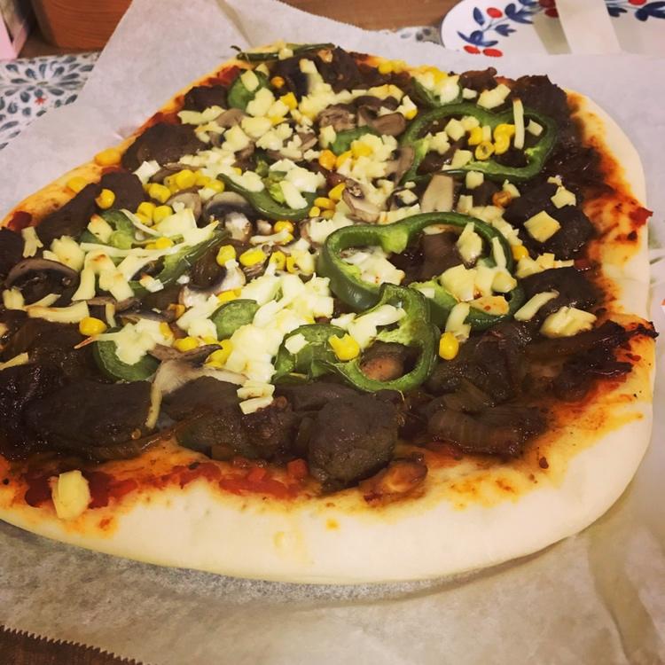 辣味牛肉披萨
