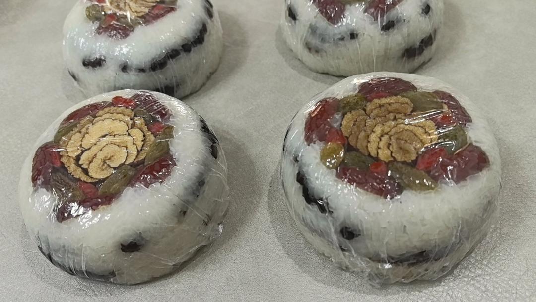 玫瑰花红糖糯米饭