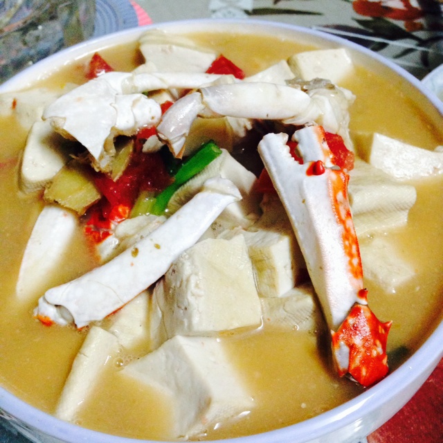 蘑菇豆腐海鲜汤